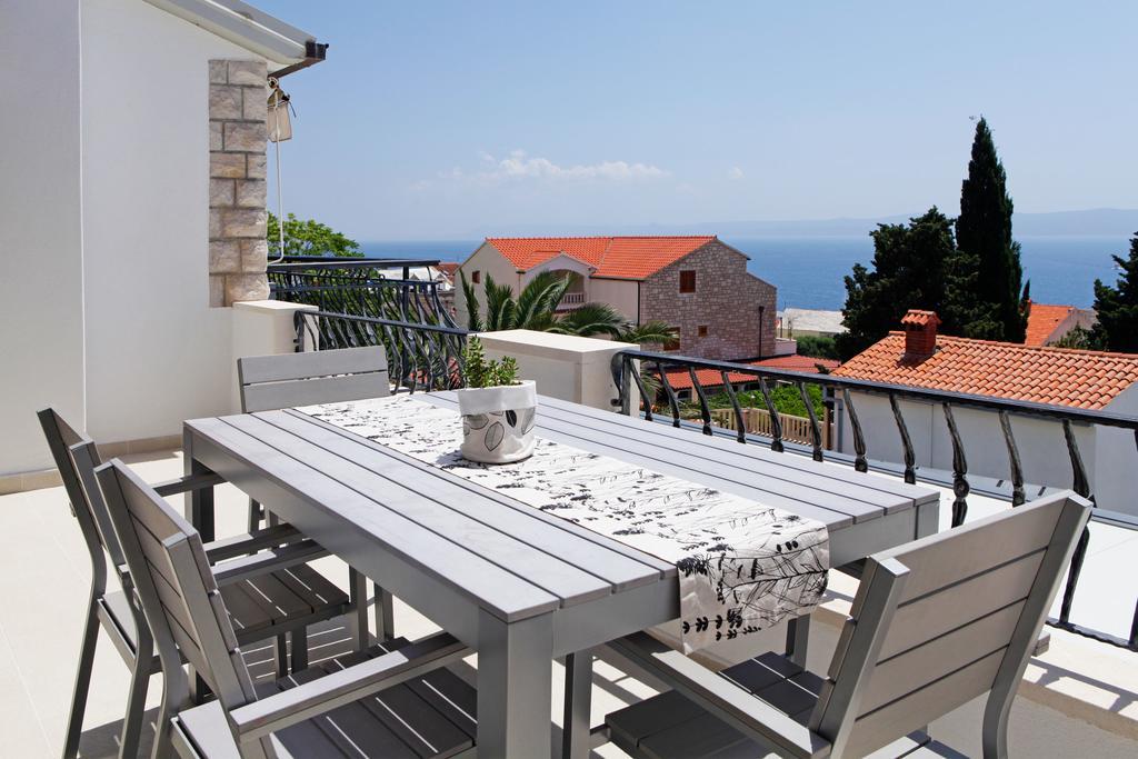 Apartments Diana - New Heated Pool Бол Екстериор снимка