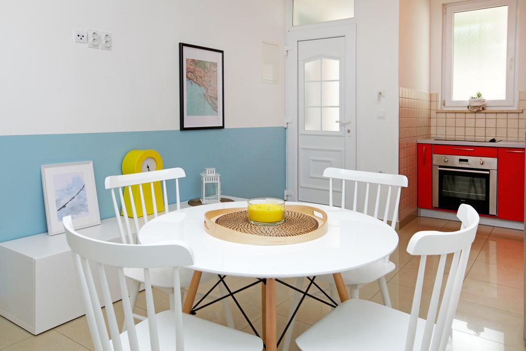 Apartments Diana - New Heated Pool Бол Екстериор снимка